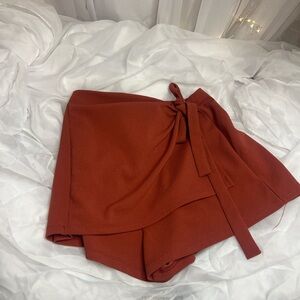 Elegant Tie-Front Skorts in Rust
